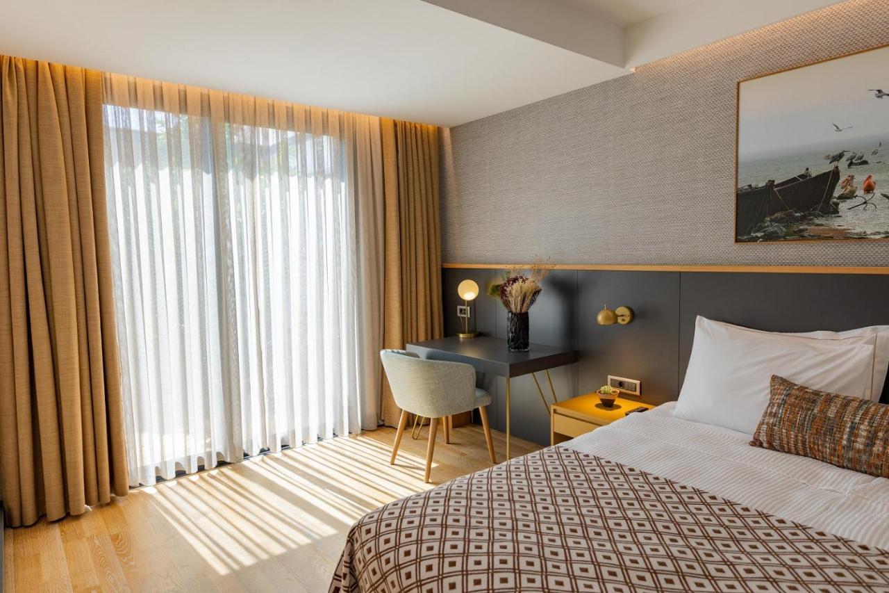 Pinar Otel Erdek Bagian luar foto